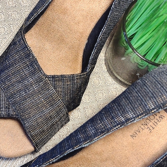 White Mountain Peep Toe Wedge - Picture 2 of 13